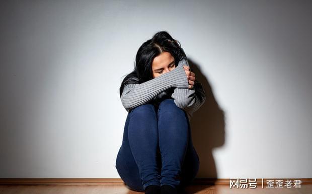 高端女人的离婚生活方式_优秀的离婚女人_优质离婚女